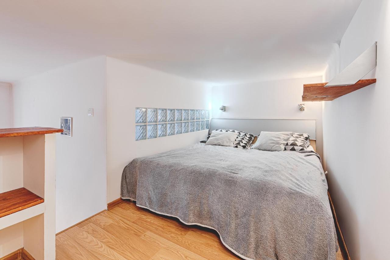 Delux3 Appartement Łódź Buitenkant foto