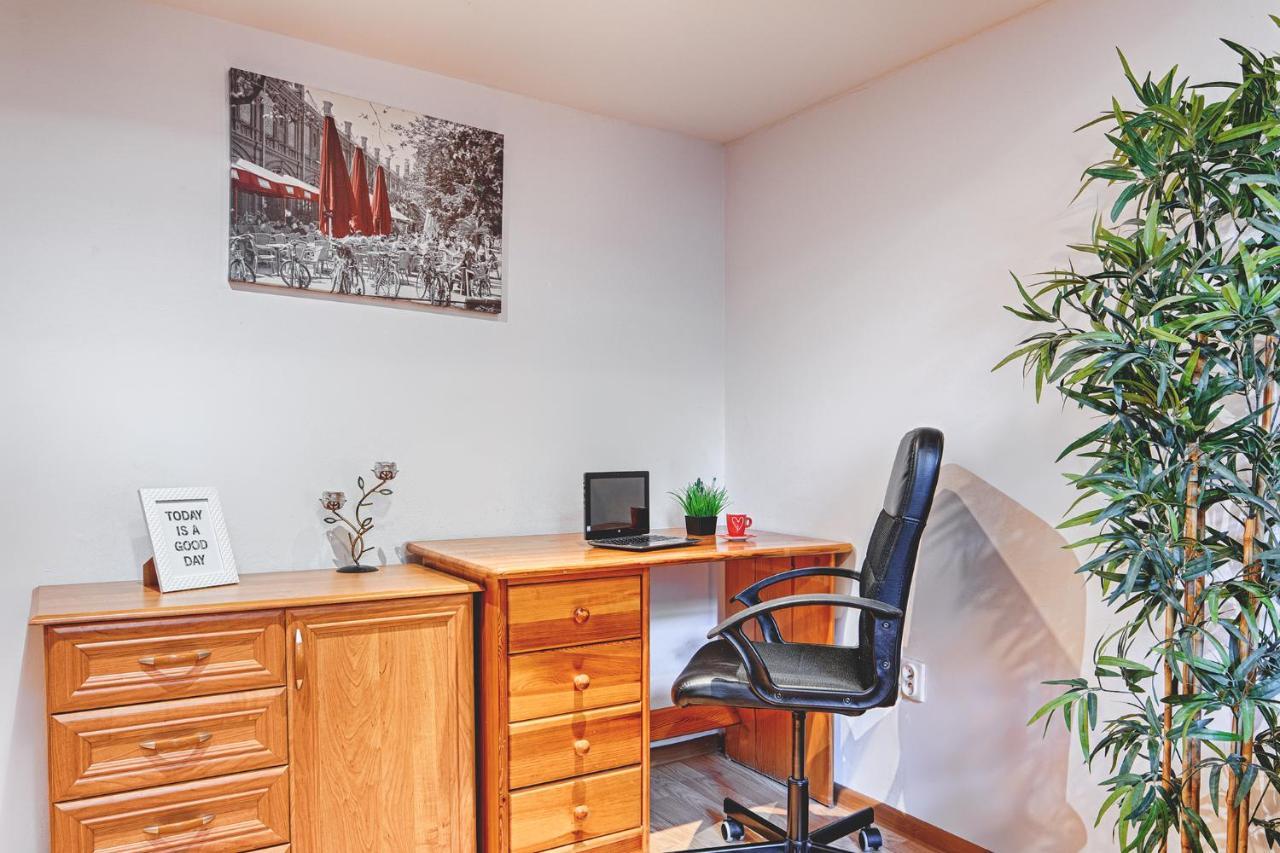 Delux3 Appartement Łódź Buitenkant foto